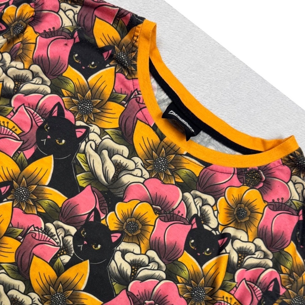 Freshhoods Black Cat Floral Graphic Crop Top XL Pink Flower Streetwear Tee